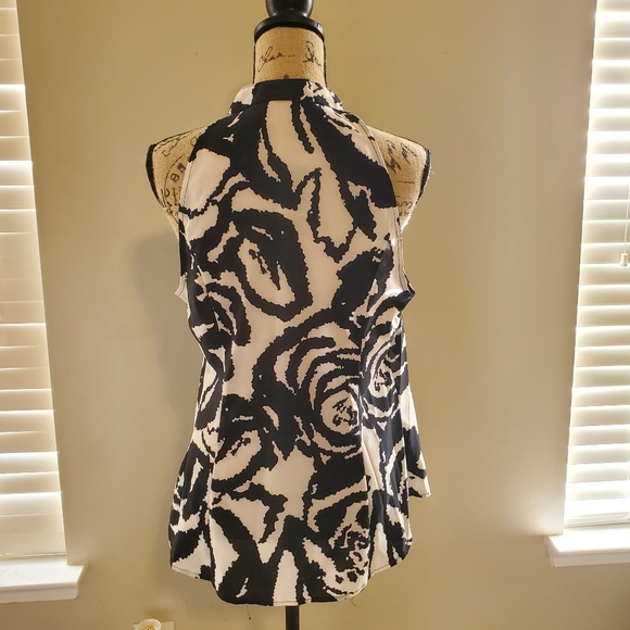 Express Top - Picture 3 of 3